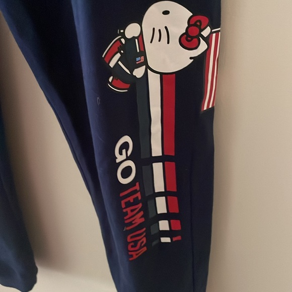 Team USA Hello Kitty Olympics Sweatpants - Picture 3 of 5